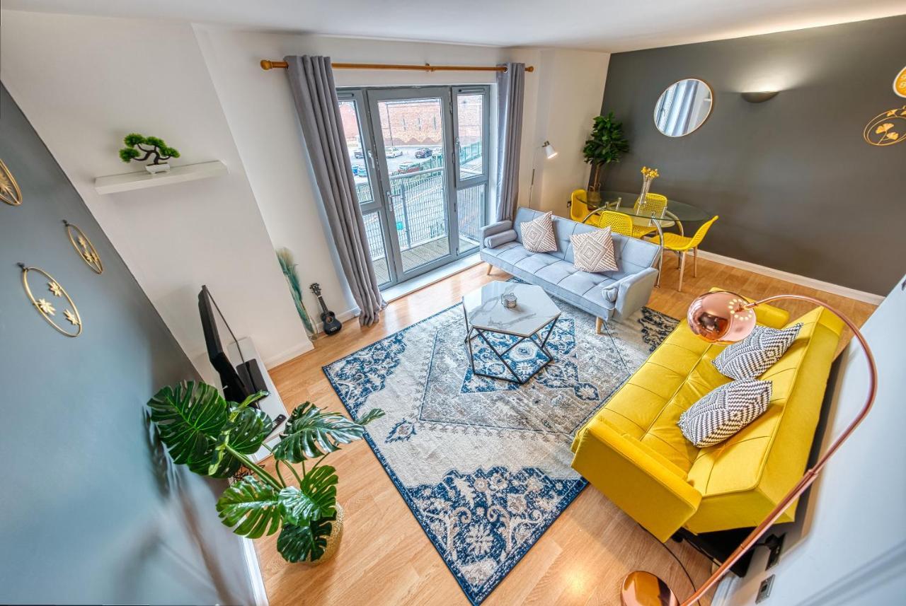 Cute 2 Bed Flat In The Heart Of By 20property Short Lets & Serviced * Derby